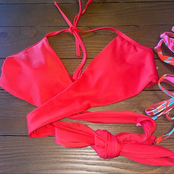 Aerie swim suits 4 pieces total - Picture 3 of 7